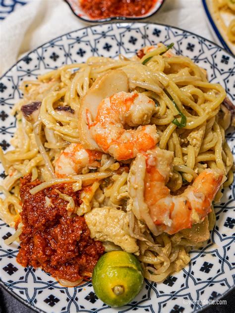 fried hokkien prawn mee.